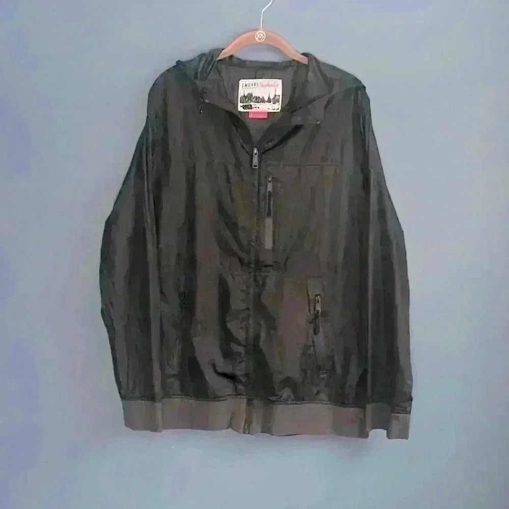 Empyre Surplus Co. black windbreakerker or rain jacket womans size M